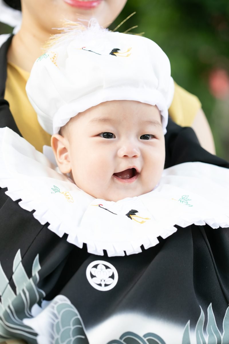 百日祝いとお宮参り、生後100日ごろにまとめて残す